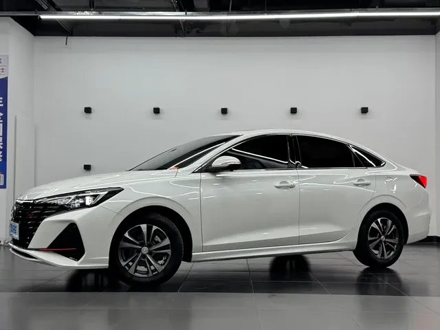 Changan Eado 2023 Enjoy Edition PLUS Blue Whale NE 1.4T GDI DCT Premium Edition