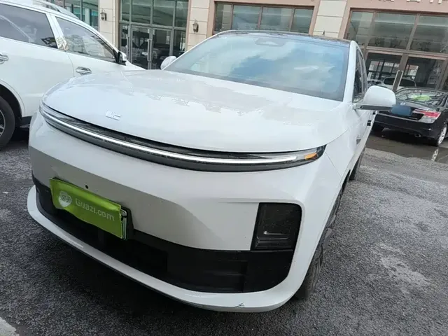 Li Auto L6 2024 Pro