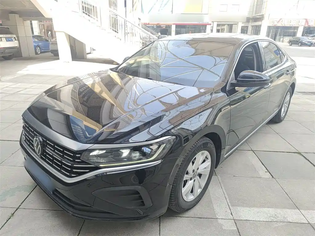 Volkswagen Passat 2023 Facelift 280TSI Business Edition