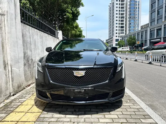 Cadillac XTS 2018 28T Technology