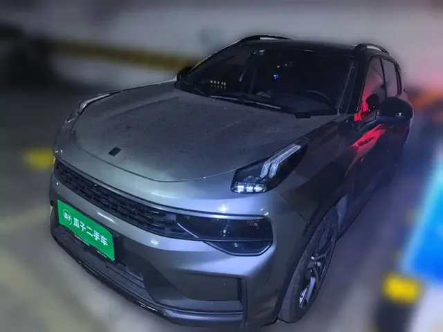 Lynk & Co 01 2021 2.0TD AWD Halo Sport