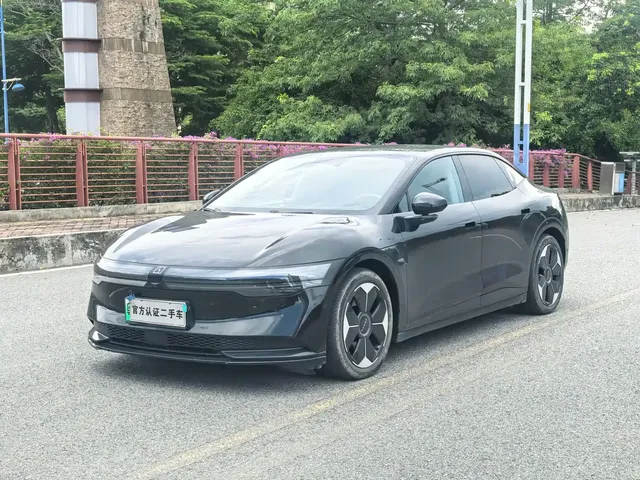 ZEEKR 007 2024 AWD Edition 75kWh