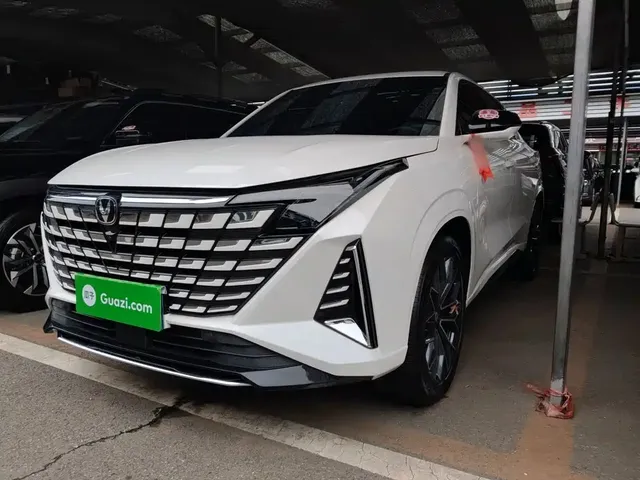 Changan UNI-Z 2025 1.5T Luxury Edition