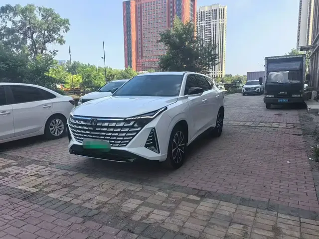 Changan UNI-Z New Energy 2024 Blue Whale Smart Electric iDD 125km Excellence Model