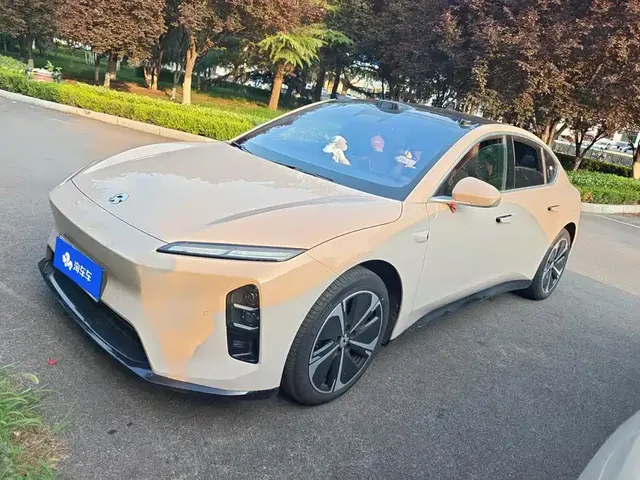 NIO ET5 2025 Model Champion Commemorative Edition 75kWh