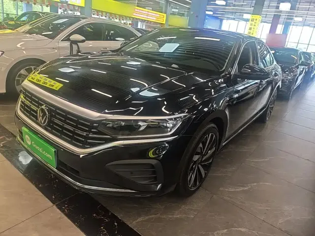 Volkswagen Passat 2024 380TSI Luxury
