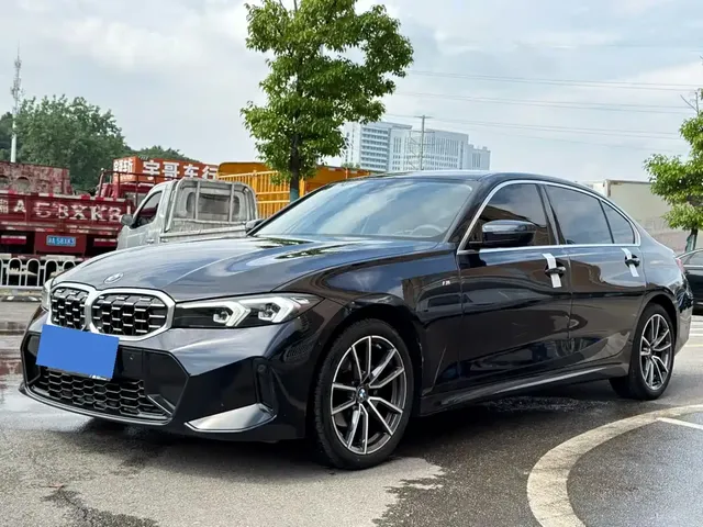 BMW 3 Series 2023 325Li M Sport Package