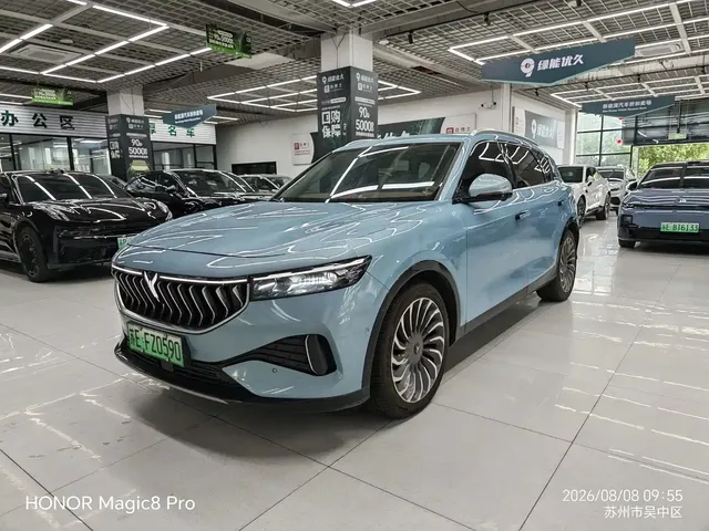 Voyah Auto VOYAH FREE 2023 4WD Extended Range Edition