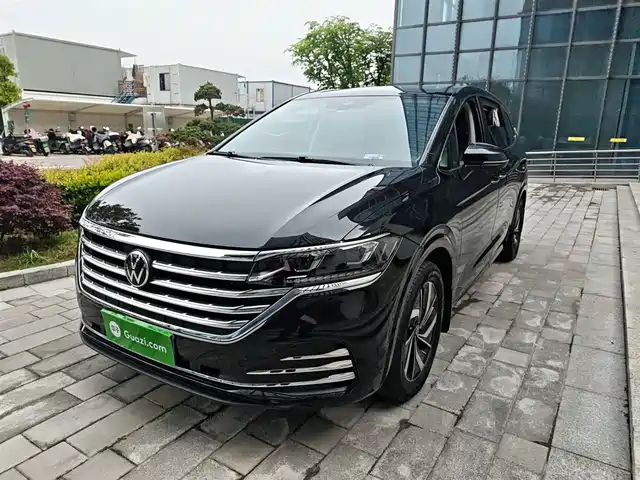 Volkswagen Viloran 2023 Facelift 380TSI Prestige Edition