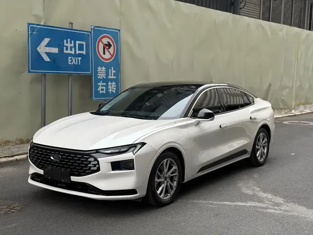 Ford Mondeo 2023 EcoBoost 245 Luxury