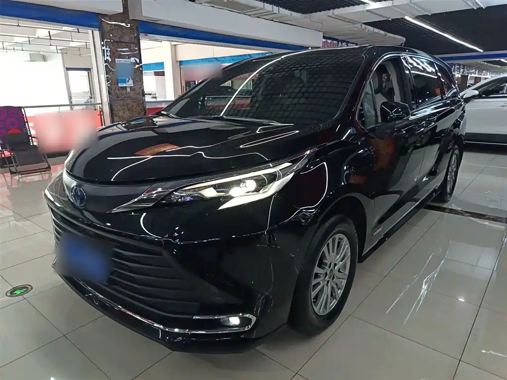 Toyota Sienna 2021 2.5L Hybrid Comfort Edition