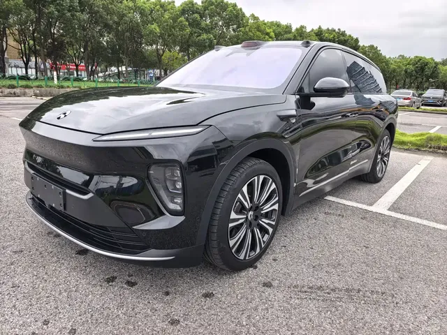 NIO ES8 2024 100kWh