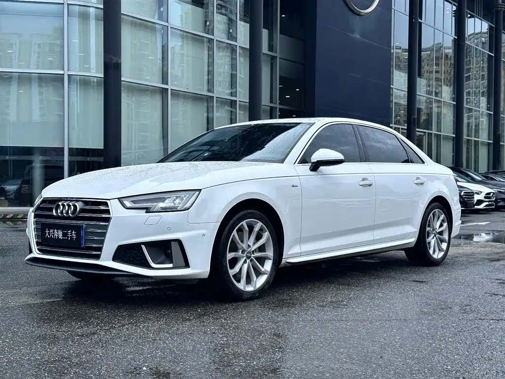 Audi A4L 2019 40 TFSI Fashion (China VI)
