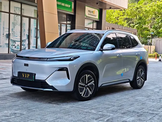 Geely Galaxy Starship 7 EM-i 2025 120km Navigation Edition