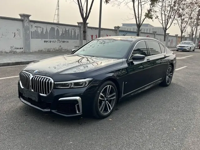 BMW 7 Series 2021 Model 730Li M Sport Package