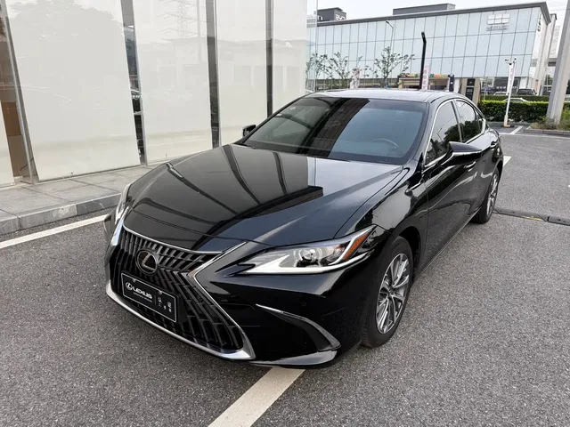 Lexus ES 2022 200 Excellence Edition