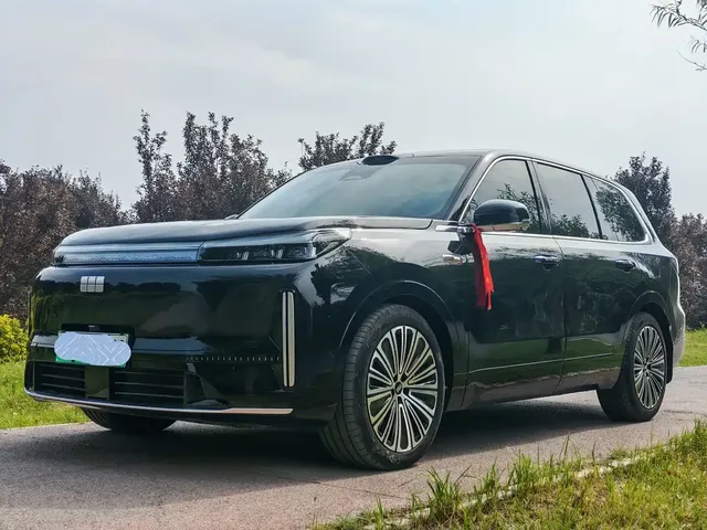 Geely Galaxy M9 2025 Base Model