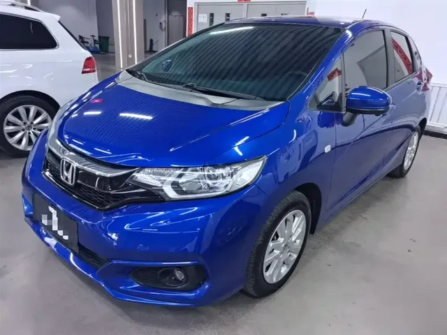 Honda Fit 2018 1.5L CVT Comfort Sunroof Edition
