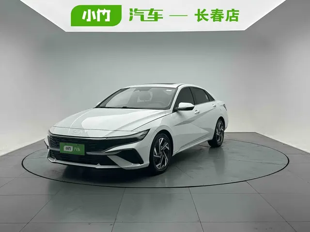 Hyundai Elantra 2023 Model 1.5L CVT LUX Premium Edition
