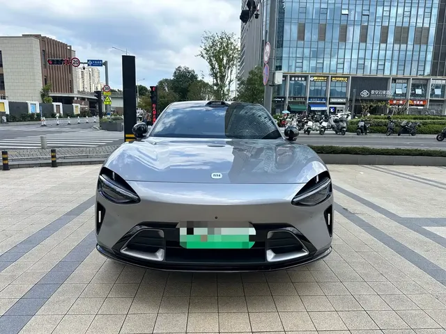 Xiaomi Auto Xiaomi YU7 2025 Extended Range RWD Edition