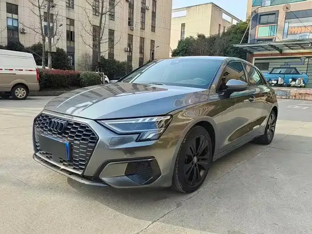 Audi A3 2021 Sportback 35 TFSI Luxury Elegance