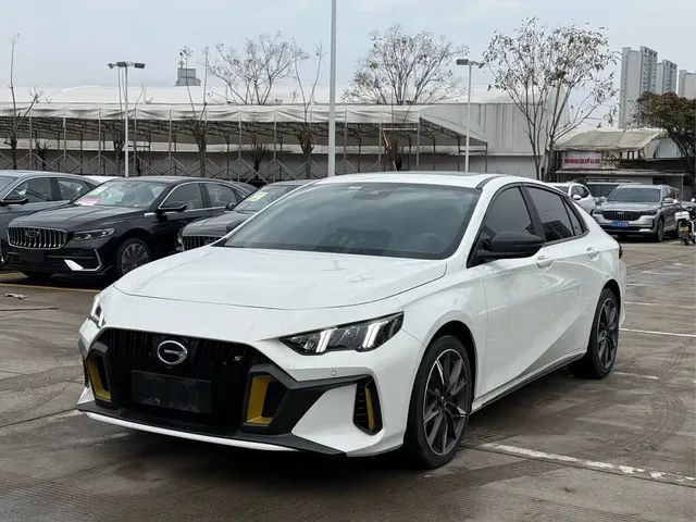 GAC Trumpchi Emkoo 2023 270T DCT J15 Edition
