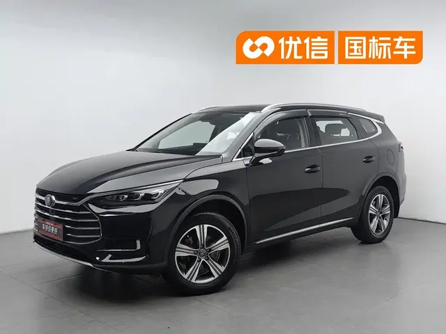 BYD Tang 2019 2.0T Automatic Smart Connect Luxury 5-seater China VI