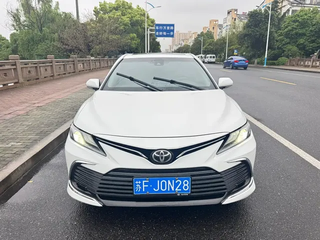 Toyota Camry 2022 2.0GVP Leading Edition