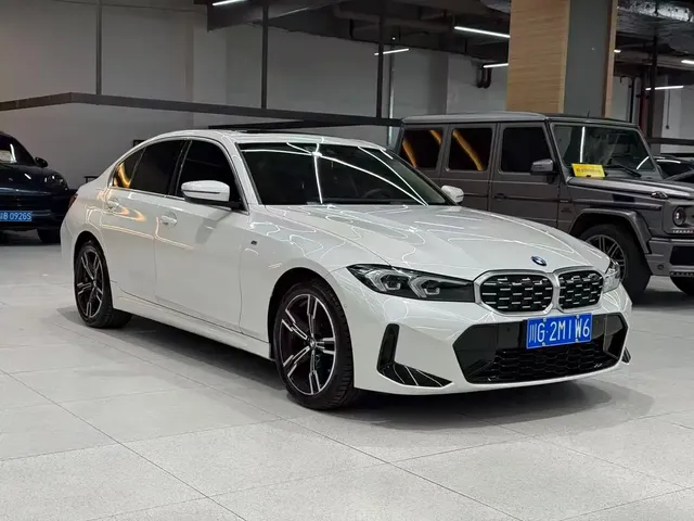 BMW 3 Series 2023 325i M Sport Package