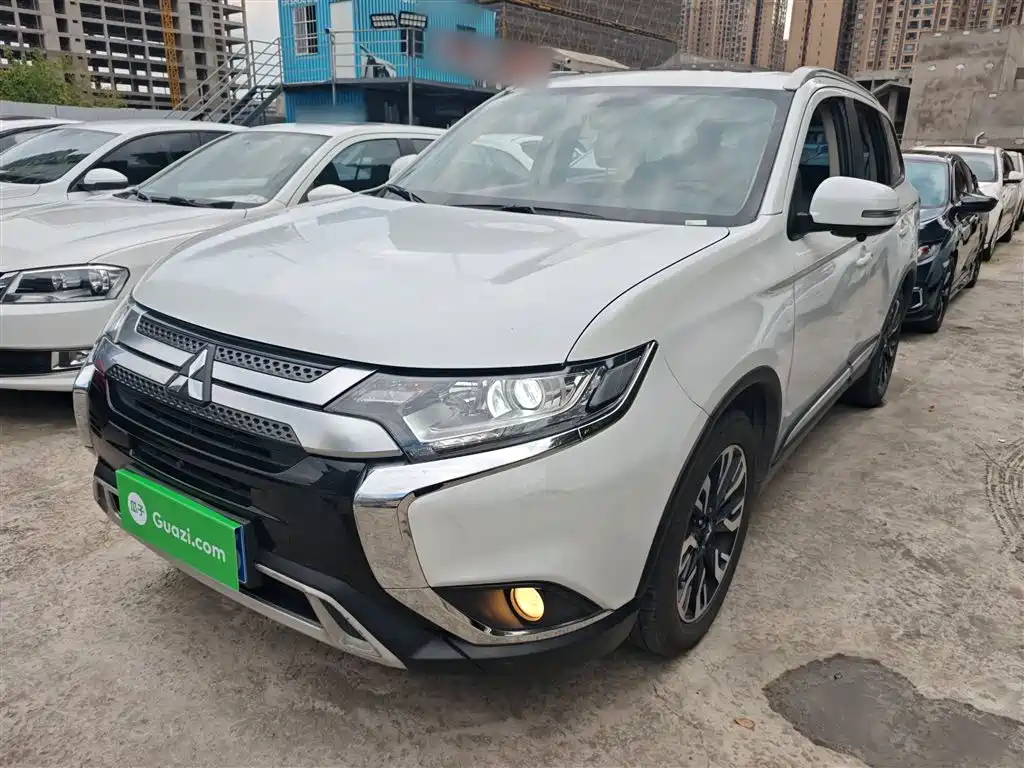 Mitsubishi Outlander 2019 2.0L 2WD Enjoy 5-Seater China VI