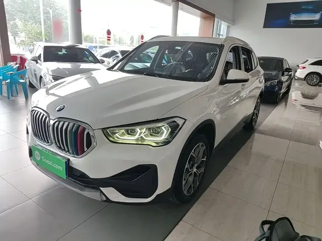 BMW X1 2021 sDrive25Li Leading