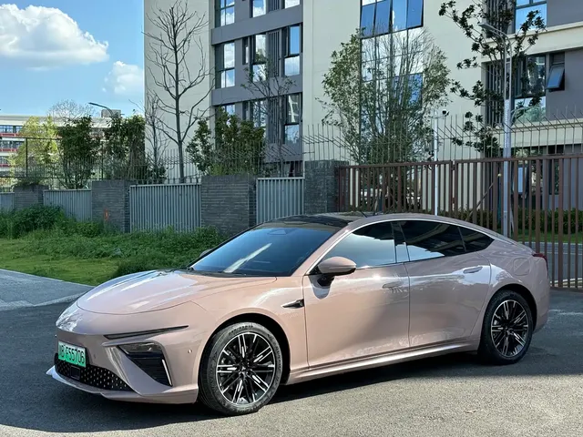 Nezha Auto Nezha S 2022 Model Extended Range 1160km RWD Medium Edition
