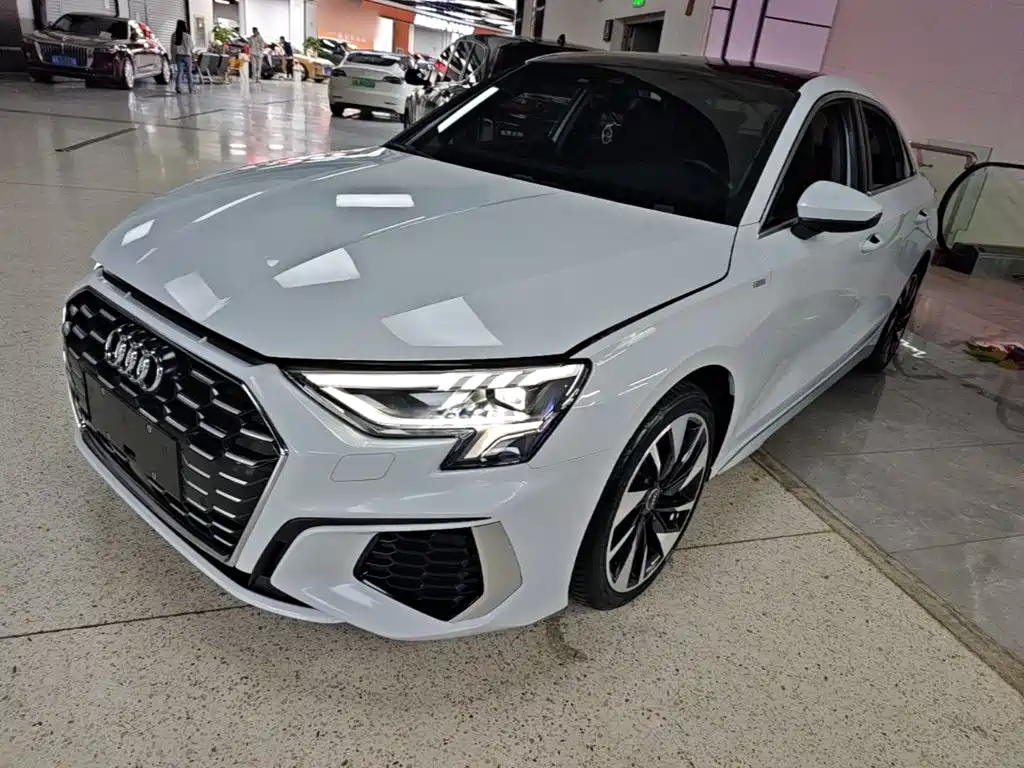 Audi A3 2023 Facelift A3L Limousine 35 TFSI Fashion Sport