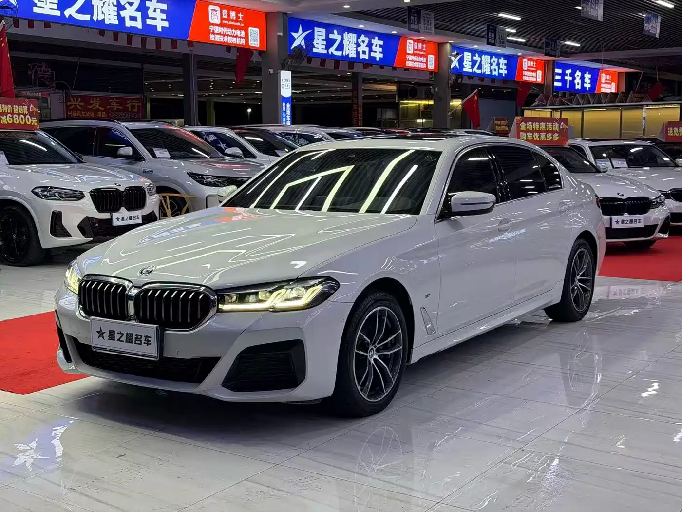 BMW 5 Series 2022 525Li M Sport Package