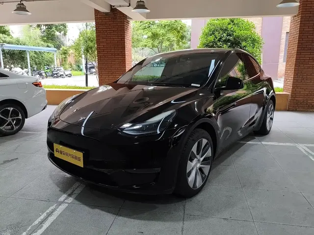 Tesla Model Y 2022 Facelift Long Range All-Wheel Drive Version