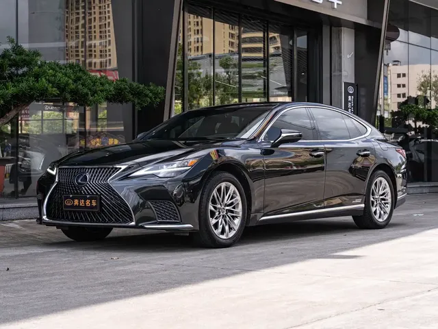 Lexus LS 2021 500h Luxury Edition
