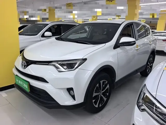 Toyota RAV4 Rongfang 2016 2.0L CVT 2WD Urban (China V)
