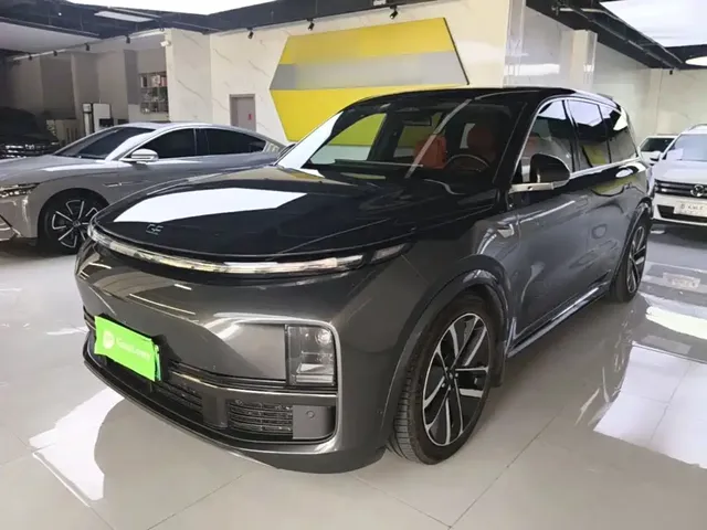 Li Auto Li Xiang L9 2023 Model Pro
