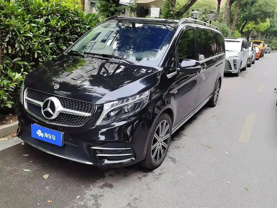 Mercedes-Benz V-Class 2022 V 260 L Long Wheelbase Luxury Edition