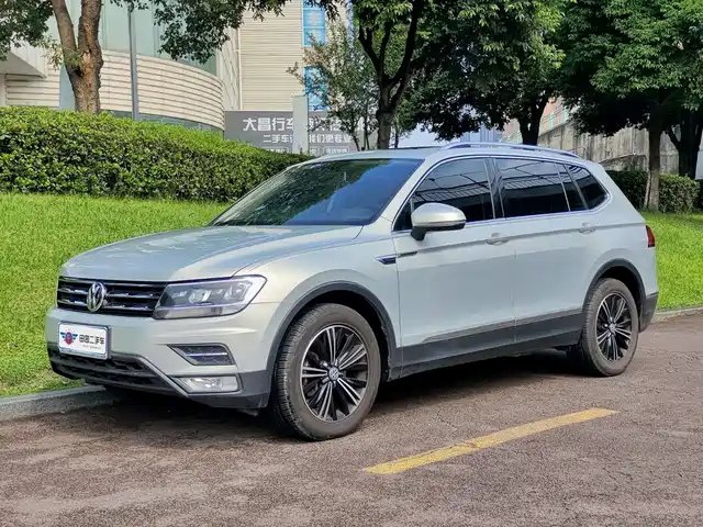 Volkswagen Tiguan L 2019 330TSI Automatic 2WD Panorama Comfort Edition China VI
