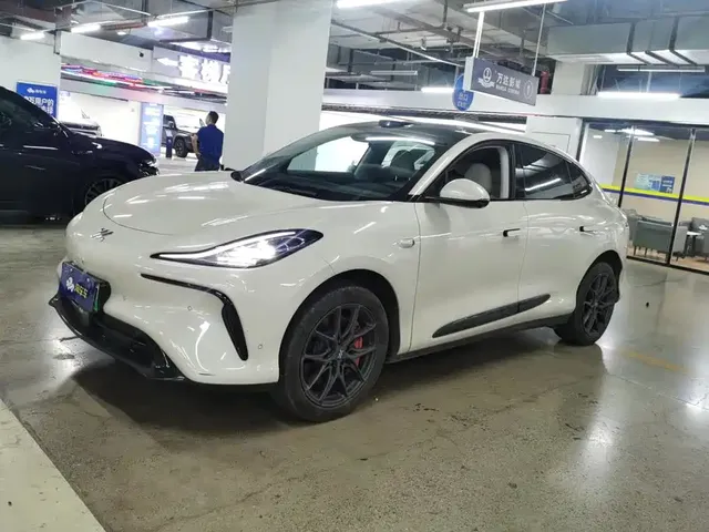 IM Motors IM LS6 2023 Max Standard Edition