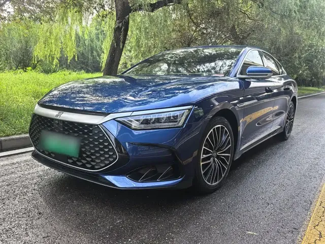 BYD Han 2022 DM-i 121KM Premium Edition