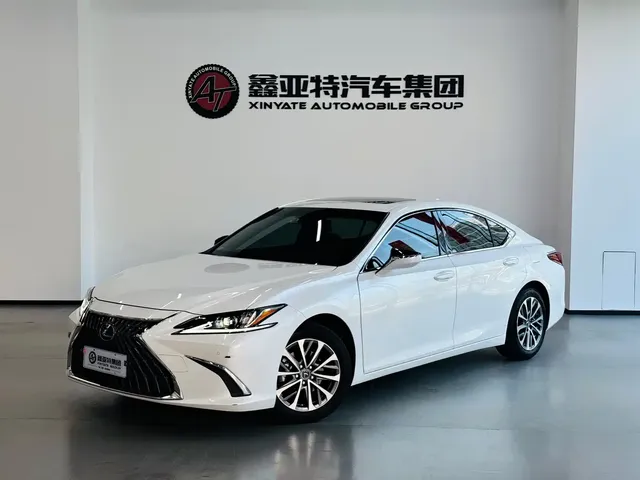 Lexus ES 2022 200 Excellence Edition