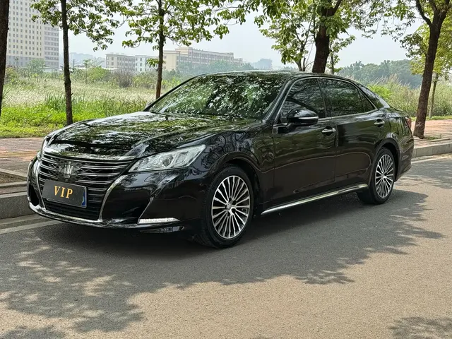 Toyota Crown 2018 2.0T Sport Edition