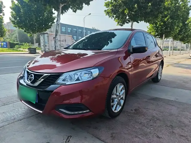 Nissan Tiida 2021 1.6L CVT Cool Edition
