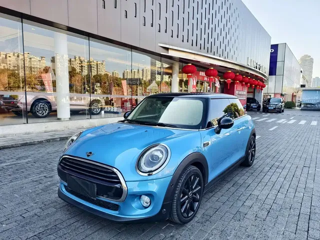 MINI MINI 2019 1.5T COOPER Artist