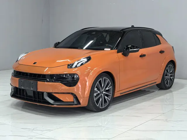 Lynk & Co 02 Hatchback 2021 2.0TD Halo