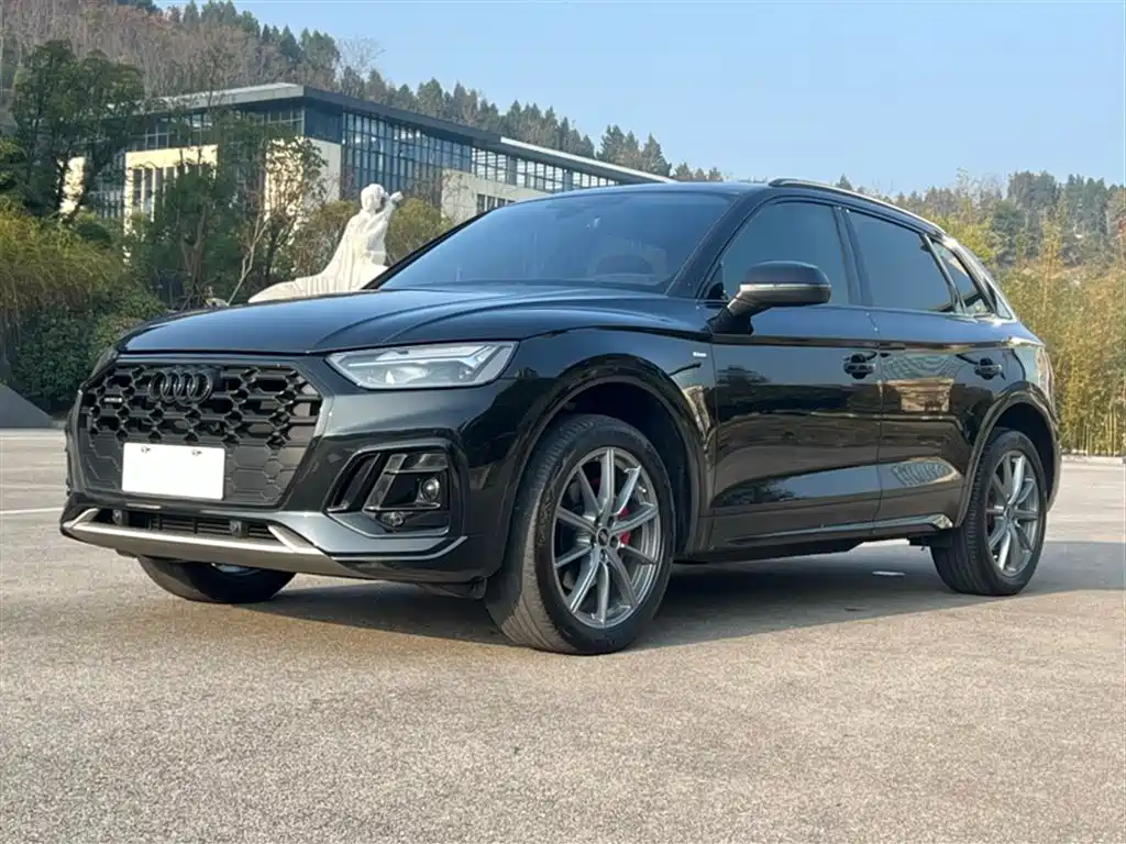 Audi Q5L 2022 Facelift 45T Luxury Dynamic