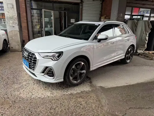 Audi Q3 2021 35 TFSI Fashion Sport