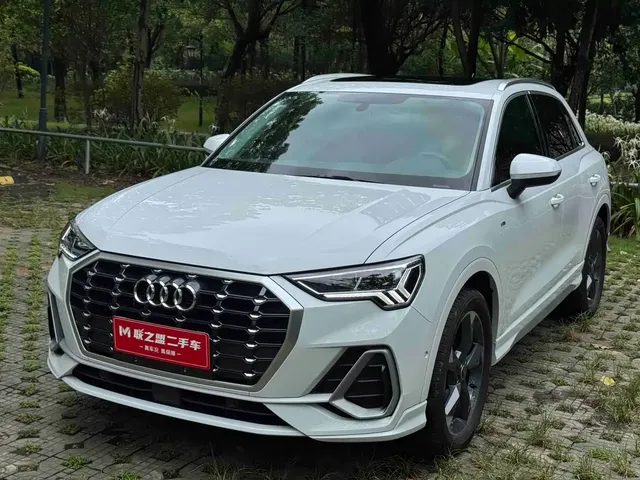 Audi Q3 2023 35 TFSI Fashion Dynamic (1.4T)
